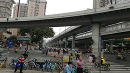8月18日，美兰机场预计进出港航班525架次